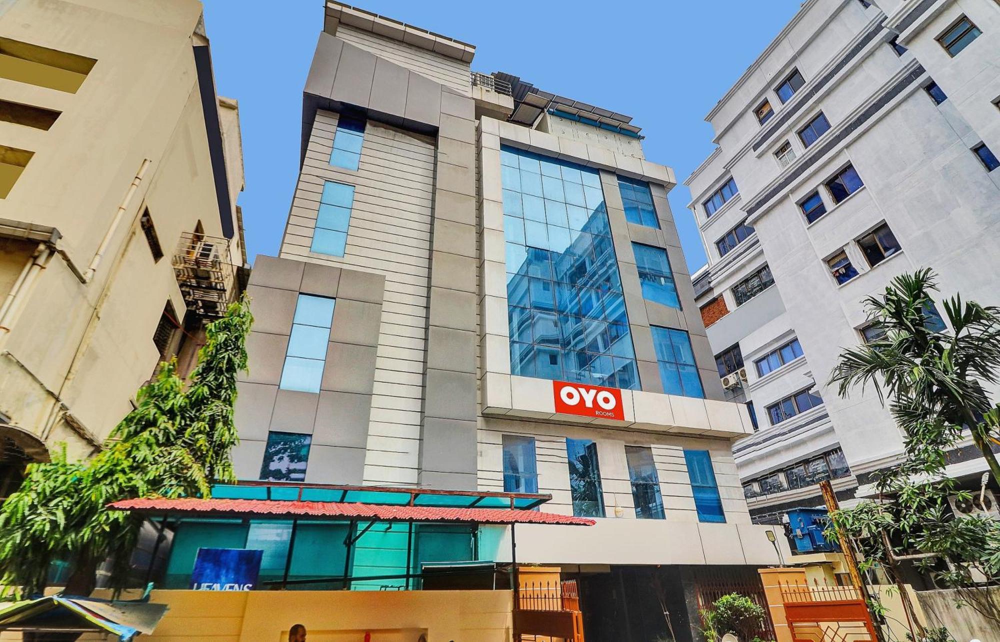 Heavens Inn Near Rasoolpura Metro Station Hyderabad Eksteriør bilde